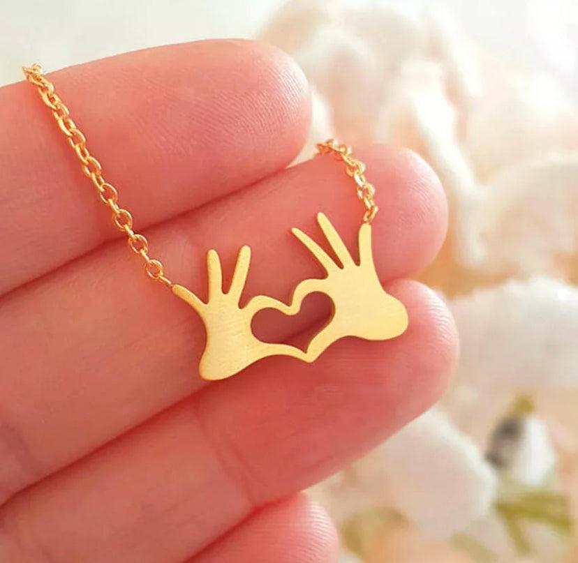 In Love Pendant Dainty Chain Necklace - Bling Little Thing