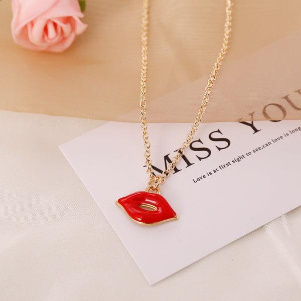 Kiss On The Lips Chain Necklace - Bling Little Thing