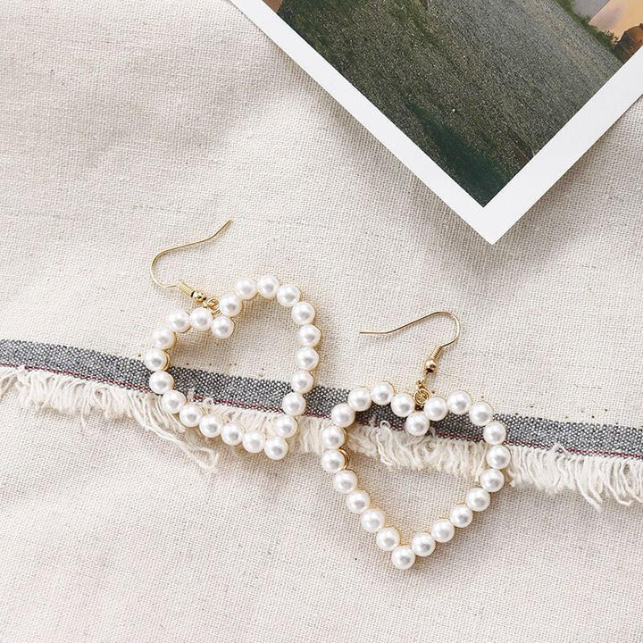 Korean Heart Pearl Embedded Earrings (Anti-tarnish) - Bling Little Thing