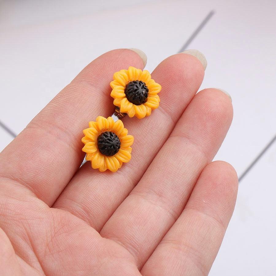 Sunflower Stud Earrings - Bling Little Thing